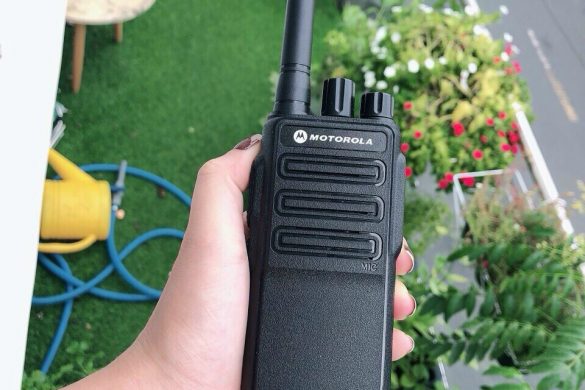 bo dam motorola xir-p6630i (4) Máy bộ đàm Motorola XiR P6630i